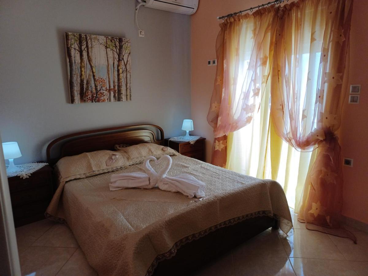 Deluxe Sophia'S Penthouse Apartment Karpathos Exterior foto