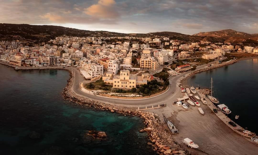 Deluxe Sophia'S Penthouse Apartment Karpathos Exterior foto